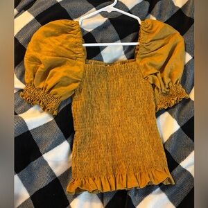 Women’s Linen top “Like New Made4MamasCo Size Small”